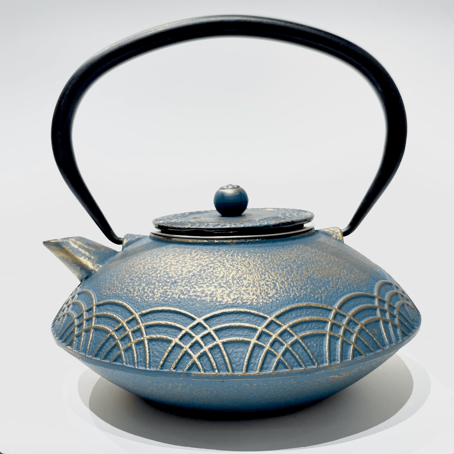 Cast Iron Teapot-Blue Seigaiha - J Mart