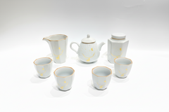 JDZ 4 cups 1 pot 1 Tea Can Deer - J Mart