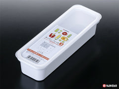 Food container