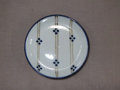 Tokusa round crest condiment plate