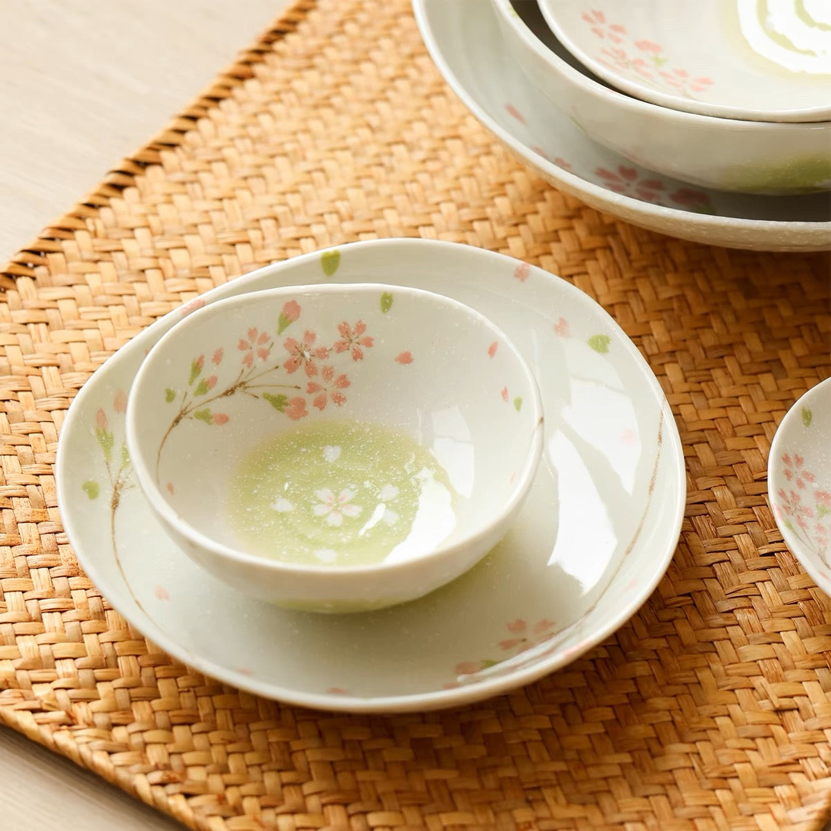 Omotenashi Sakurabiyori Bowl 17cm